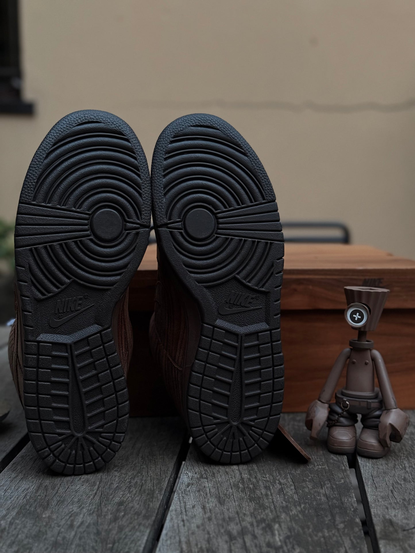 Nike SB Dunk Low “Michael Lau”