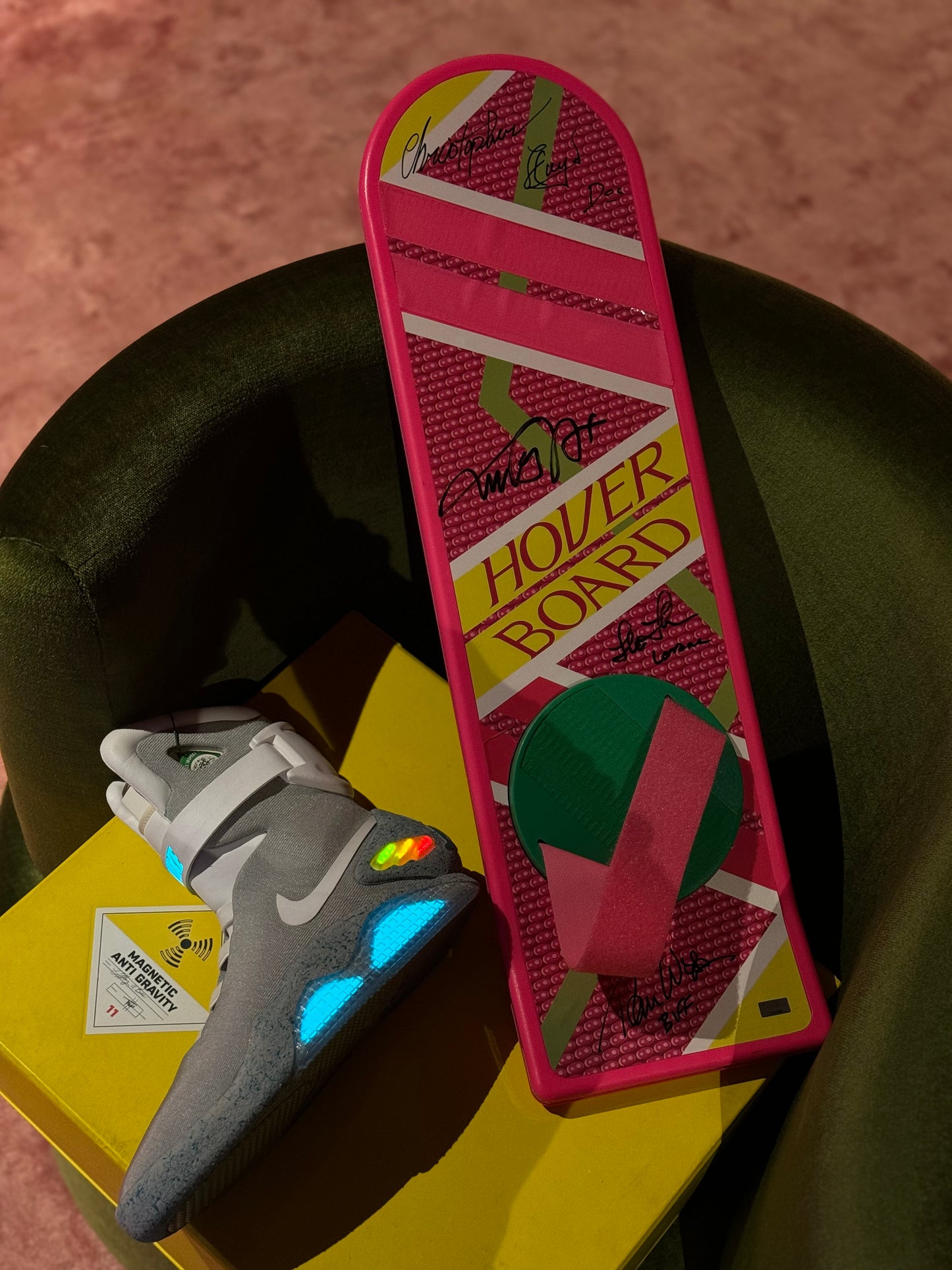 2011 Nike Mag with Signed Hoverboard (US11)