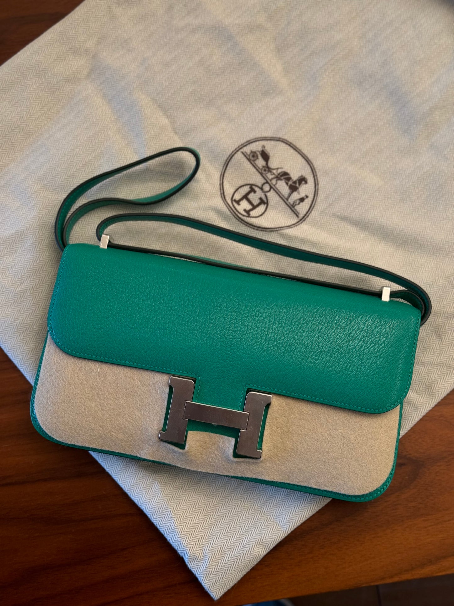 Hermes Constance Elan